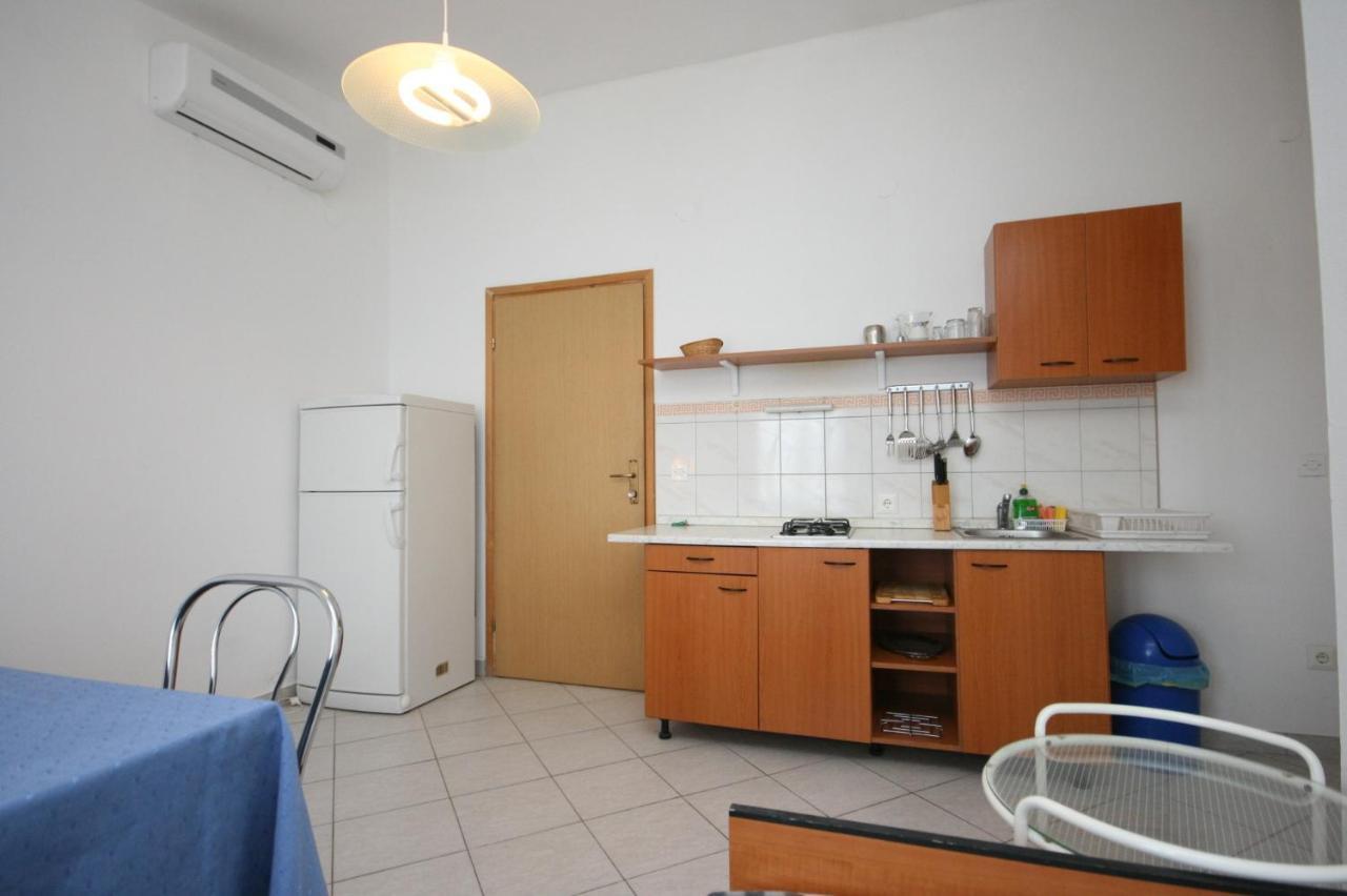 Apartments With A Parking Space Bosana, Pag - 6460 Экстерьер фото